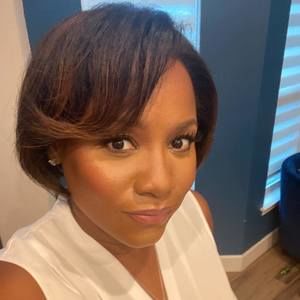 Meet your Posher, Renee